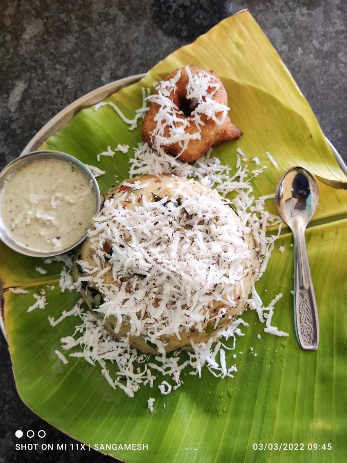 Vaibhav Home Stay Hampi Luaran gambar